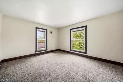 545 W 36th Street, Ashtabula, OH 44004 - Photo 20