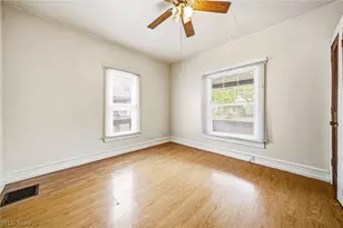 545 W 36th St, Ashtabula, OH 44004 - Photo 6