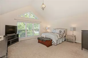 5766 Green Cir, Willoughby, OH 44094 - Photo 22