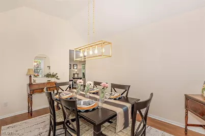5766 Green Circle, Willoughby, OH 44094 - Photo 14
