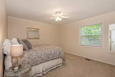 5766 Green Circle, Willoughby, OH 44094 - Photo 28