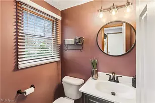 4503 Northview Ave NW, Canton, OH 44709 - Photo 16