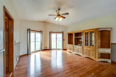 3001 Ben Fulton Avenue NW, North Lawrence, OH 44666 - Photo 8