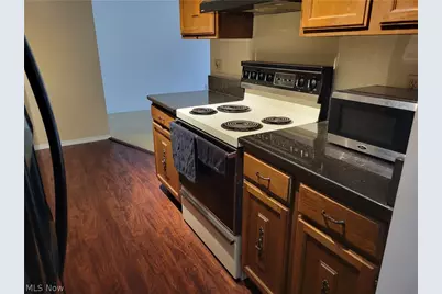 1305 S Lake Wilmer Drive #303A, Sandusky, OH 44870 - Photo 2