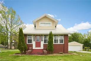 3091 N Bender Ave, Akron, OH 44319 - Photo 1
