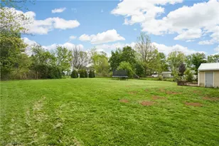 3091 N Bender Ave, Akron, OH 44319 - Photo 18