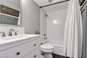 12900 Lake Ave, Oakwood, OH 44107 - Photo 18