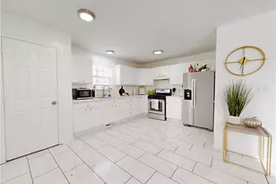 8801 Clark Ave, Loveland, OH 44102 - Photo 14