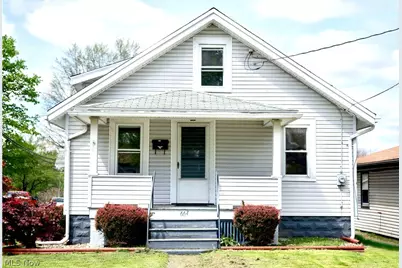 664 Tenney Avenue, Campbell, OH 44405 - Photo 2