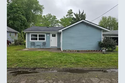 1424 4th Street, Lakemore, OH 44250 - Photo 1