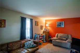 3304 4th Ave, Vienna, WV 26105 - Photo 6