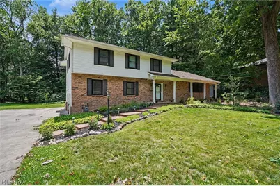 379 Nob Hill Drive, Akron, OH 44303 - Photo 40