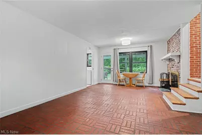 379 Nob Hill Drive, Akron, OH 44303 - Photo 28