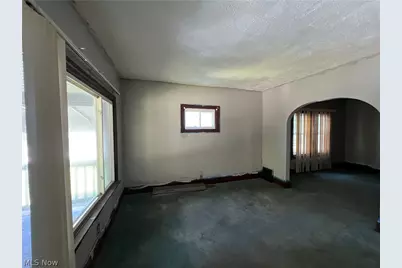 521 Elbon Avenue, Akron, OH 44306 - Photo 6