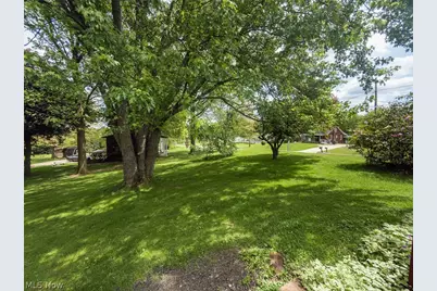 325 Faircrest Street SW, Canton, OH 44706 - Photo 8