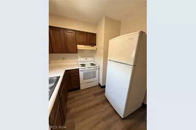 1060 Brandywine Boulevard #E, Zanesville, OH 43701 - Photo 6