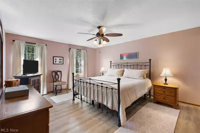 1675 Chatham Avenue NE, North Canton, OH 44720 - Photo 18