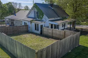 225 W Main St, Deersville, OH 44693 - Photo 14