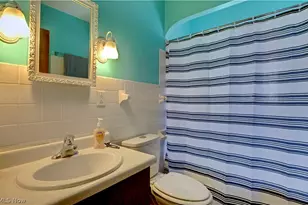 16912 Chatfield Ave, Loveland, OH 44111 - Photo 14