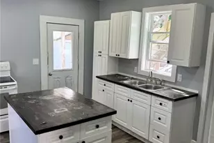 436 Race St, Dover, OH 44622 - Photo 4