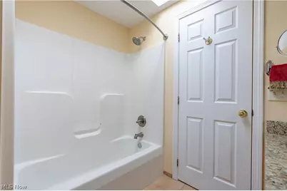 1702 Southpointe Circle NE, Canton, OH 44714 - Photo 26