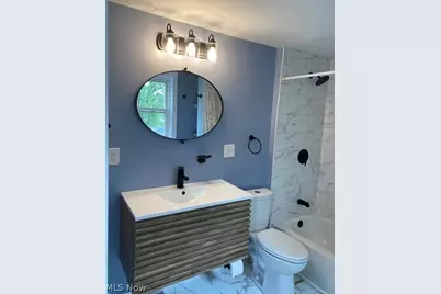 1411 Logan Avenue NW, Canton, OH 44703 - Photo 14
