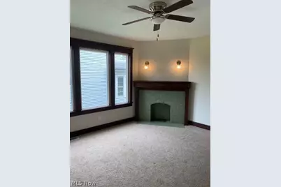 1411 Logan Avenue NW, Canton, OH 44703 - Photo 8