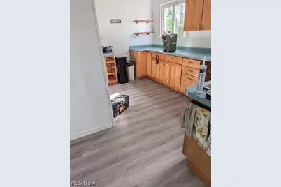 1411 Logan Avenue NW, Canton, OH 44703 - Photo 2