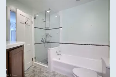19001 Shelburne Road, Huber Heights, OH 44118 - Photo 12