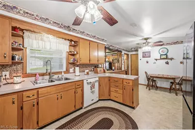 620 Thomas Road, Lisbon, OH 44432 - Photo 4