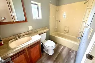 215 Sheldon Ave, Marietta, OH 45750 - Photo 8