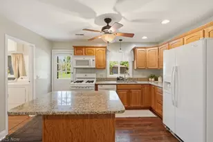 1737 Highbridge Rd, Cuyahoga Falls, OH 44223 - Photo 12