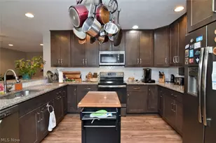 10797 Meadowgrass Rd, Strongsville, OH 44149 - Photo 20