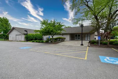 10797 Meadowgrass Road, Strongsville, OH 44149 - Photo 44