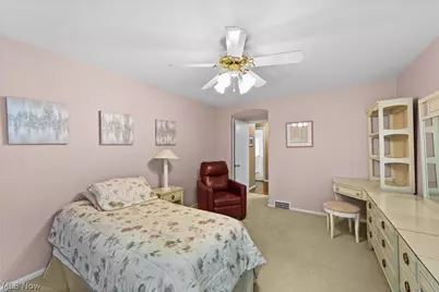 4450 Churchill Boulevard, Loveland, OH 44118 - Photo 16