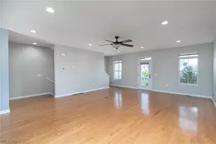 323 California Ave, Lorain, OH 44052 - Photo 12