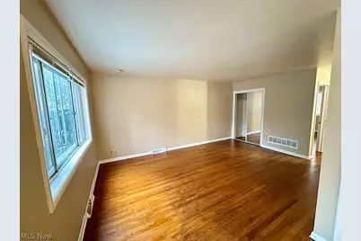 469 Kathleen Street, Akron, OH 44303 - Photo 4