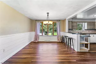 49325 S Park Cir, East Liverpool, OH 43920 - Photo 6