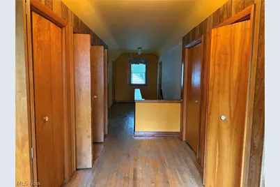 59 S Pershing Avenue, Akron, OH 44313 - Photo 12