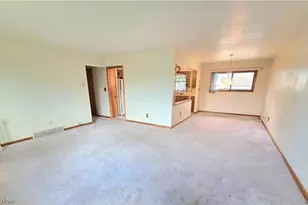 1423 Roanoke Dr, Parma, OH 44134 - Photo 18