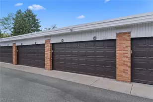 23885 David Dr, North Olmsted, OH 44070 - Photo 28