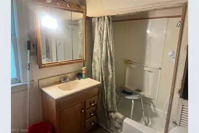 987 E 129th Street, Loveland, OH 44108 - Photo 12