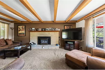 12977 W Pleasant Valley Road, Parma, OH 44130 - Photo 10