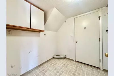7679 Creekwood Drive, North Royalton, OH 44133 - Photo 22