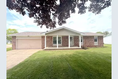 1172 2nd Street SW, New Philadelphia, OH 44663 - Photo 1
