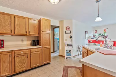 3474 Dauphin Drive NE, Canton, OH 44721 - Photo 16