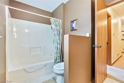 3474 Dauphin Drive NE, Canton, OH 44721 - Photo 28