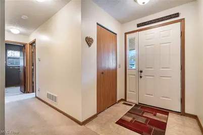 3474 Dauphin Drive NE, Canton, OH 44721 - Photo 2