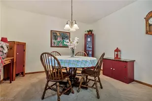 3474 Dauphin Dr NE, Canton, OH 44721 - Photo 8