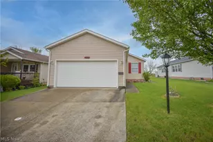 9075 Redhawk Dr, Streetsboro, OH 44241 - Photo 2
